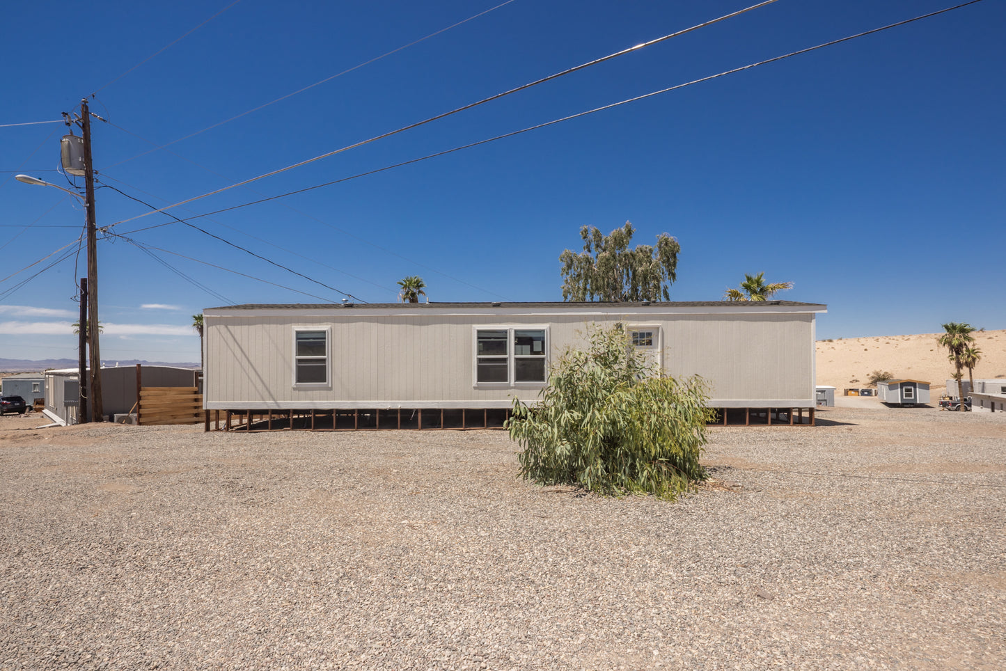1100 RIVERSIDE DR UNIT 219 - Daytime Real Estate Photography