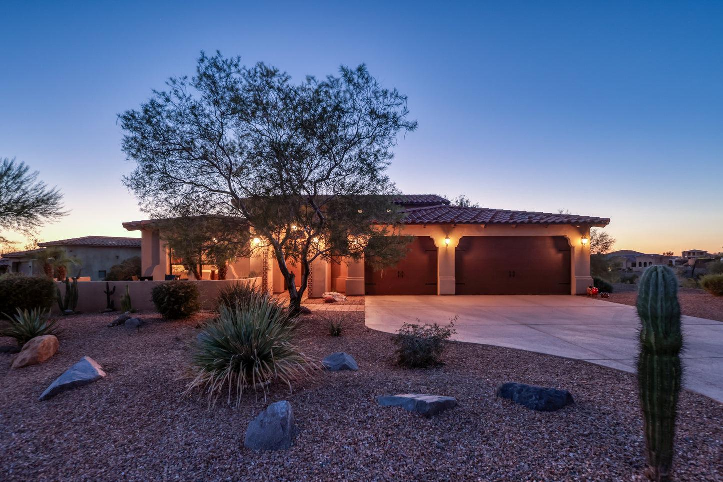 2001 AVIENDA DEL SOL - Evening Real Estate Photography (With DRONE)