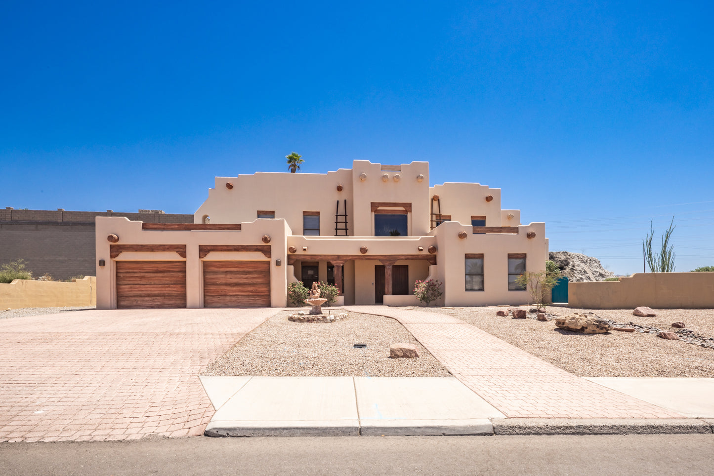 2006 JAMAICA BLVD S - Daytime Real Estate Photography (With DRONE)