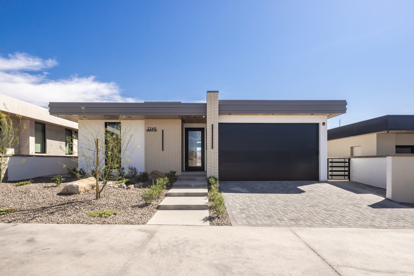 2246 HARBOR WAY - Daytime Real Estate Photography