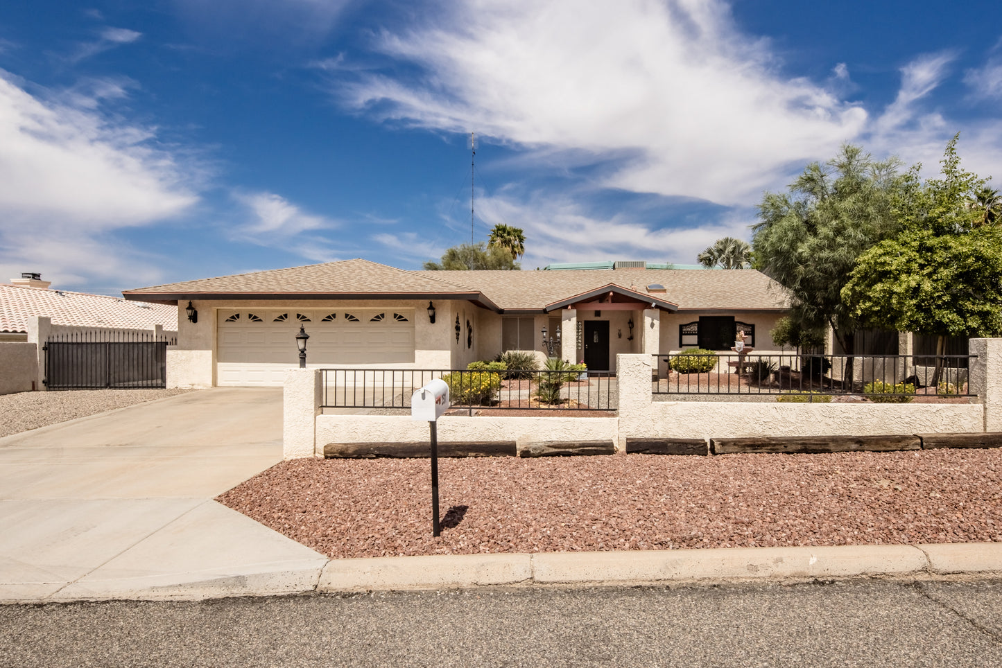 2511 CALYPSO DR - Daytime Real Estate Photography