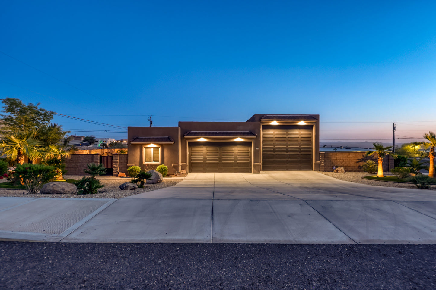 2860 PALISADES DR - Evening Real Estate Photography (With DRONE)