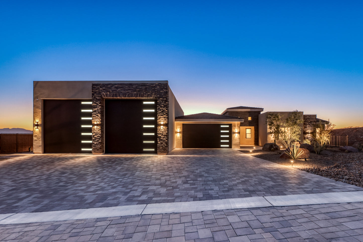 3017 CORTE ENCLAVE - Evening Real Estate Photography (With DRONE)