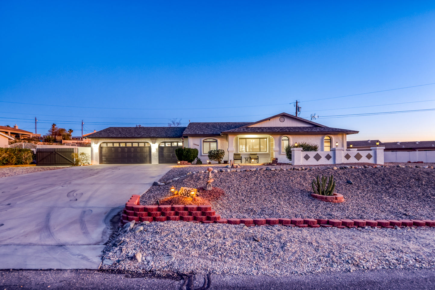 3360 DESERT DR - Evening Real Estate Photography (With DRONE)
