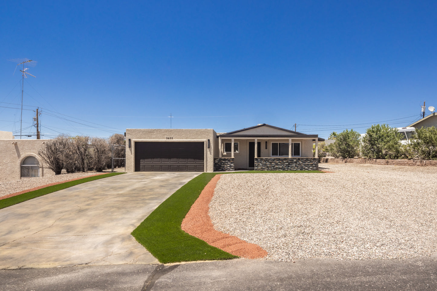 3655 RESERVATION DR - Daytime Real Estate Photography