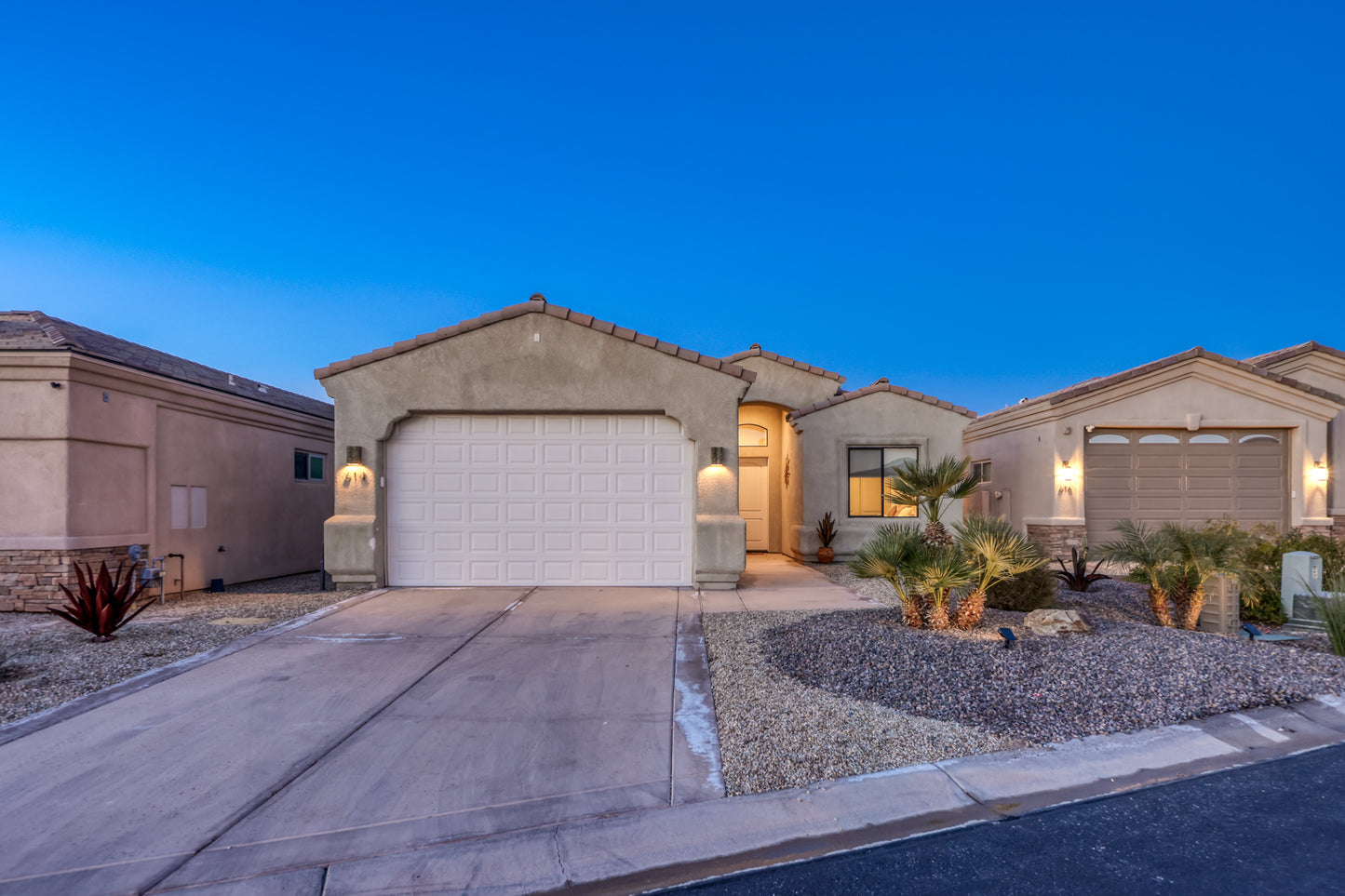 614 VENETO LOOP - Evening Real Estate Photography (With DRONE)