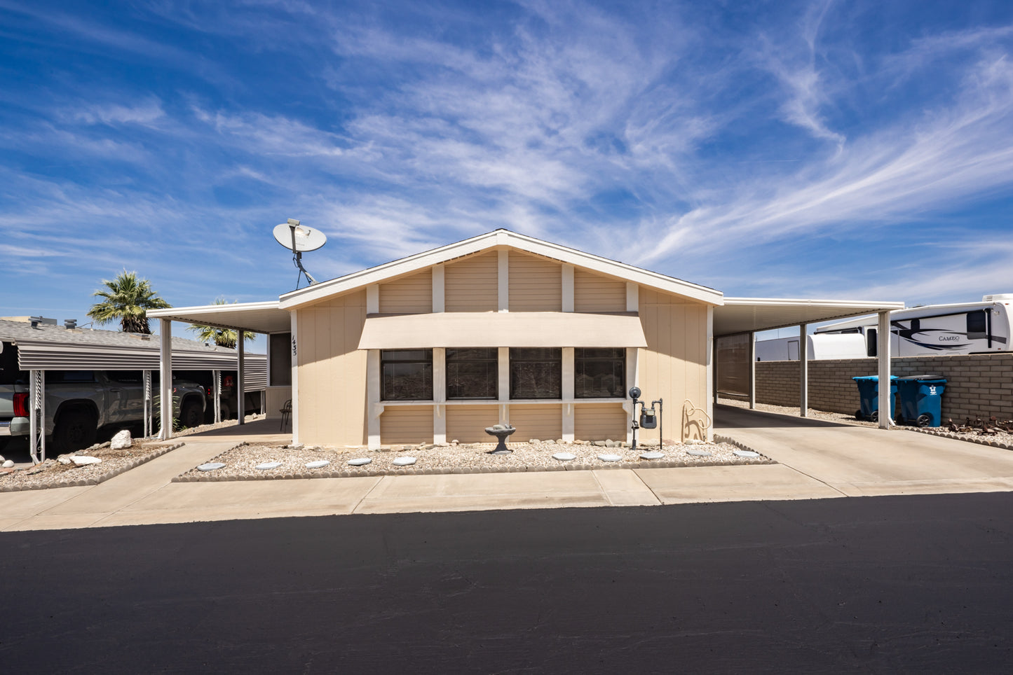 1435 REIMER DR - Daytime Real Estate Photography