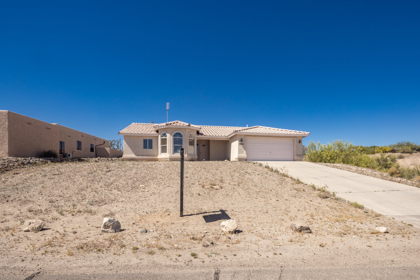 2263 DAYTONA AVE - Daytime Real Estate Photography (With DRONE)