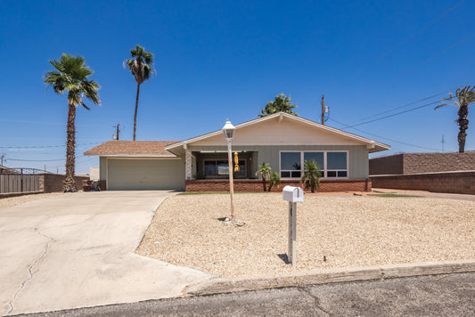 2593 TRADEWIND DR - Daytime Real Estate Photography