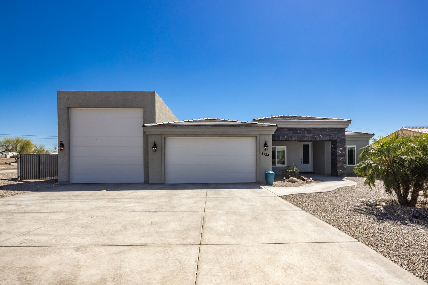 2724 KIOWA BLVD S - Daytime Real Estate Photography