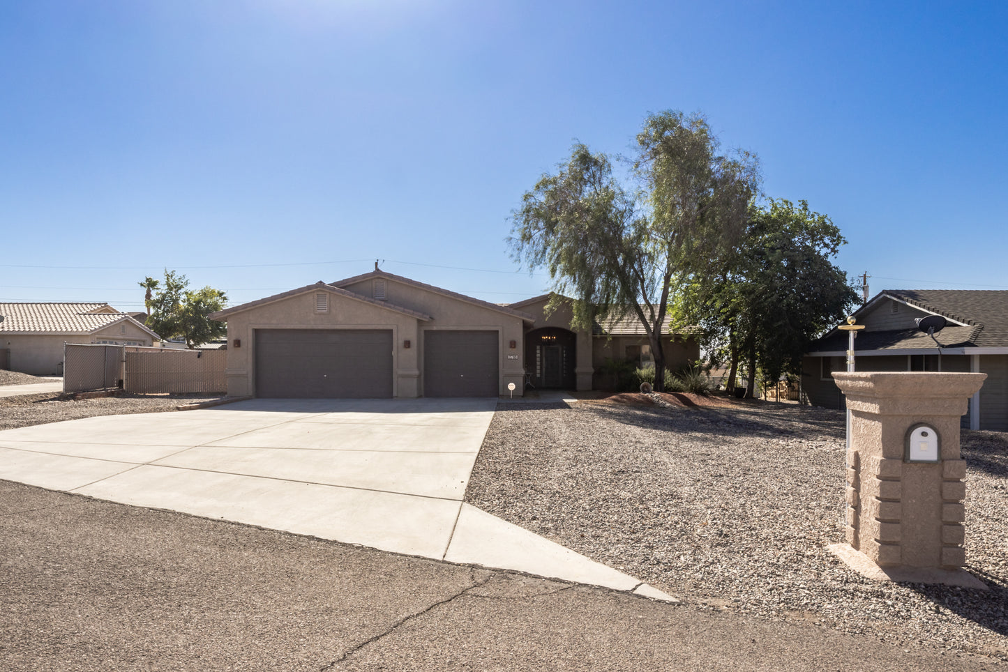2780 SHASTA LN  - Daytime Real Estate Photography
