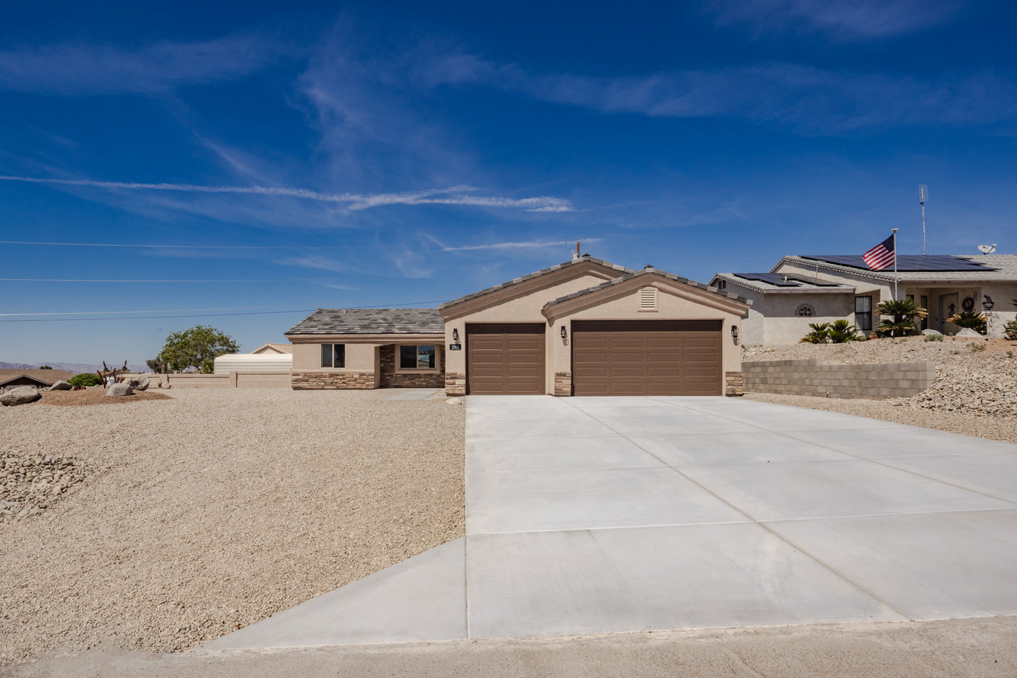 2801 HIDDEN VALLEY DR - Daytime Real Estate Photography