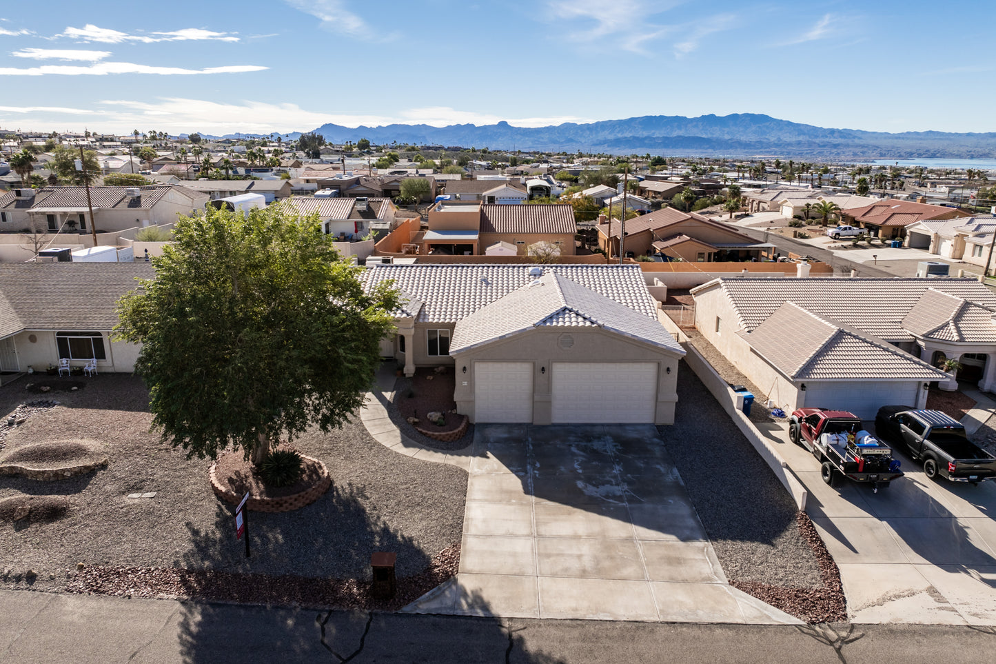 2810 OAKRIDGE DR - Aerial Drone Photography Package