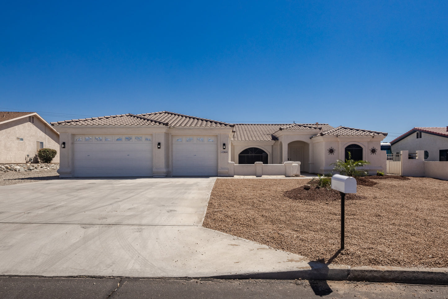 2864 PALO VERBE BLVD S - Daytime Real Estate Photography