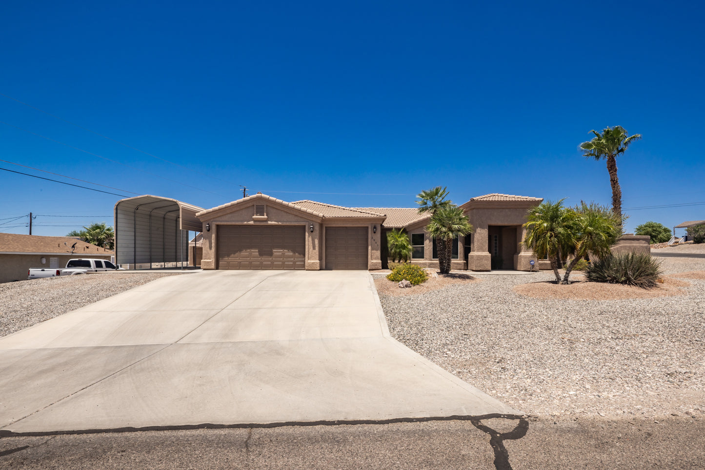 2931 YUMA DR - Daytime Real Estate Photography