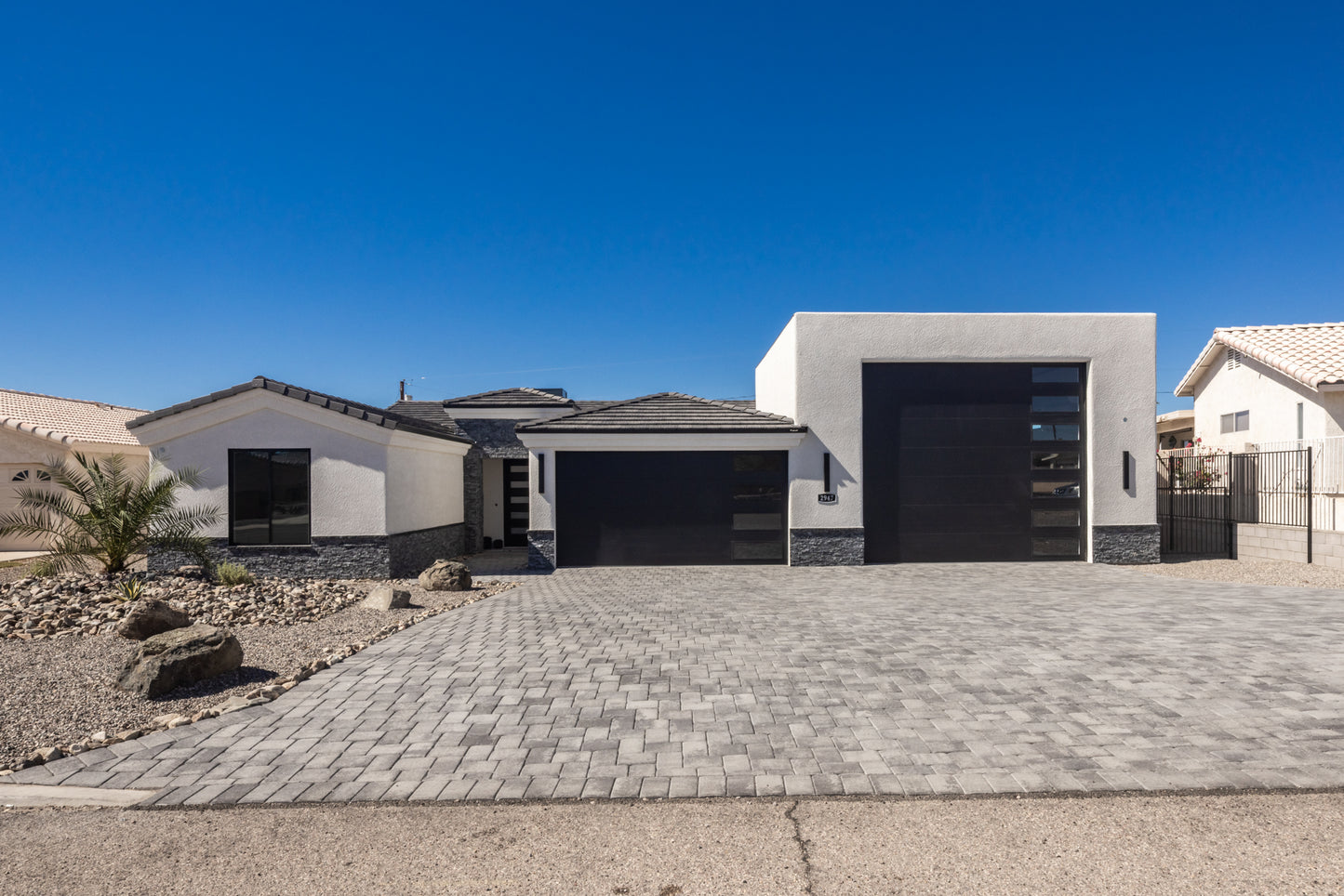 2947 JAMAICA BLVD - Daytime Real Estate Photography
