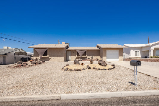 3169 DAYTONA AVE - Daytime Real Estate Photography