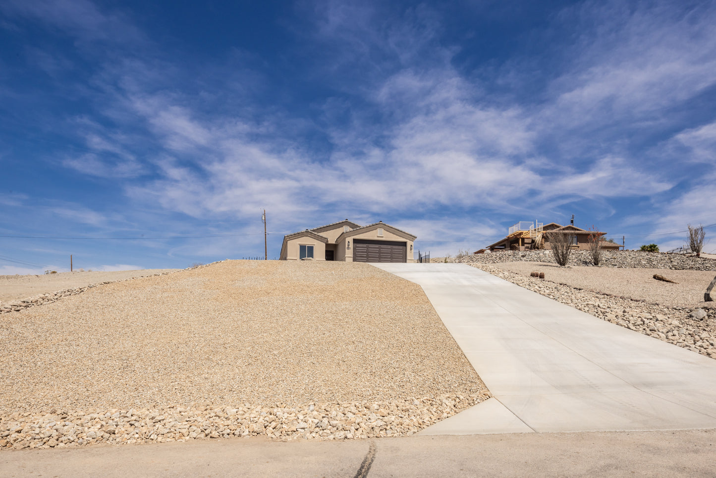 3461 ANTELOPE DR - Daytime Real Estate Photography
