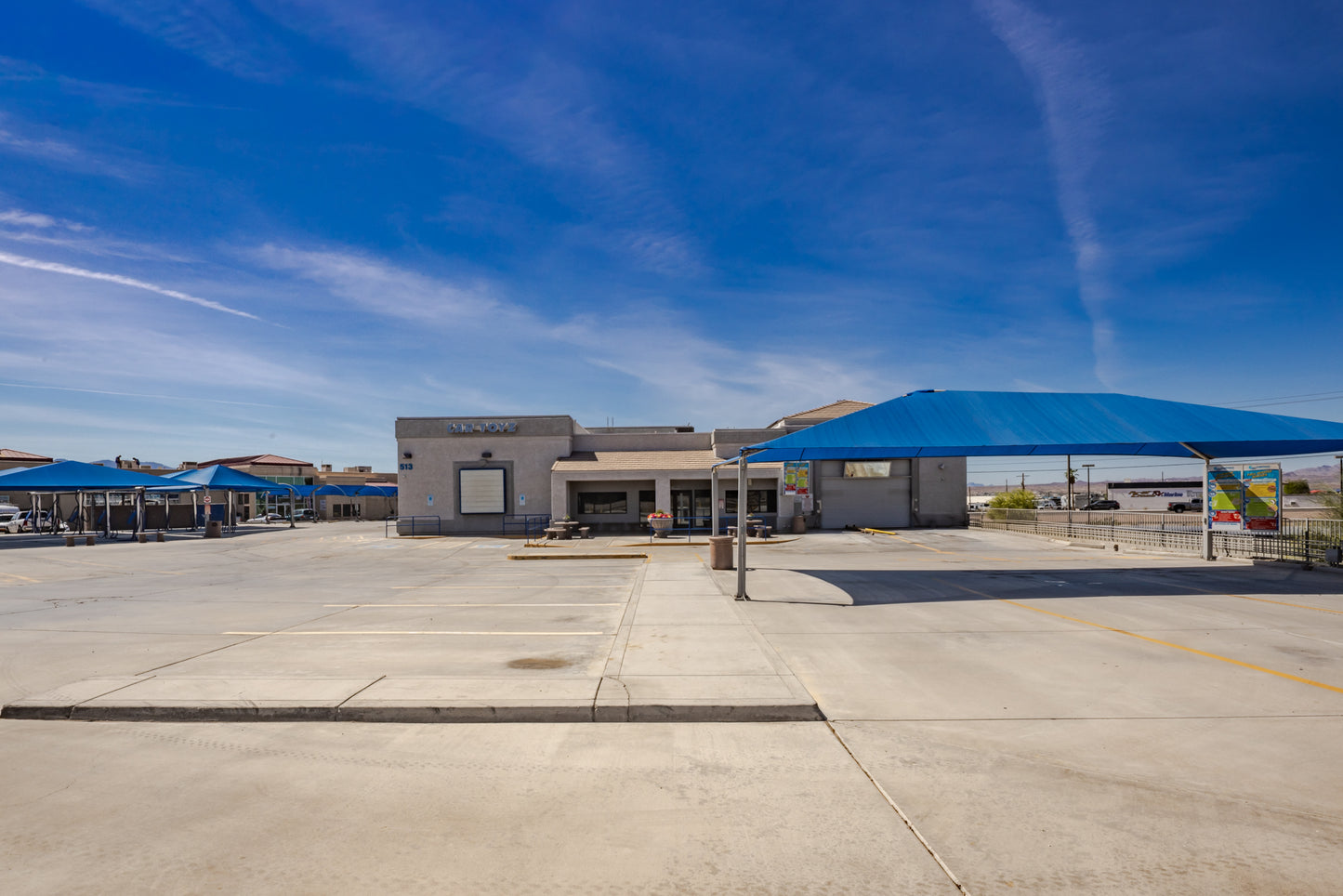 513 LAKE HAVASU AVE N - Daytime Real Estate Photography (With DRONE)